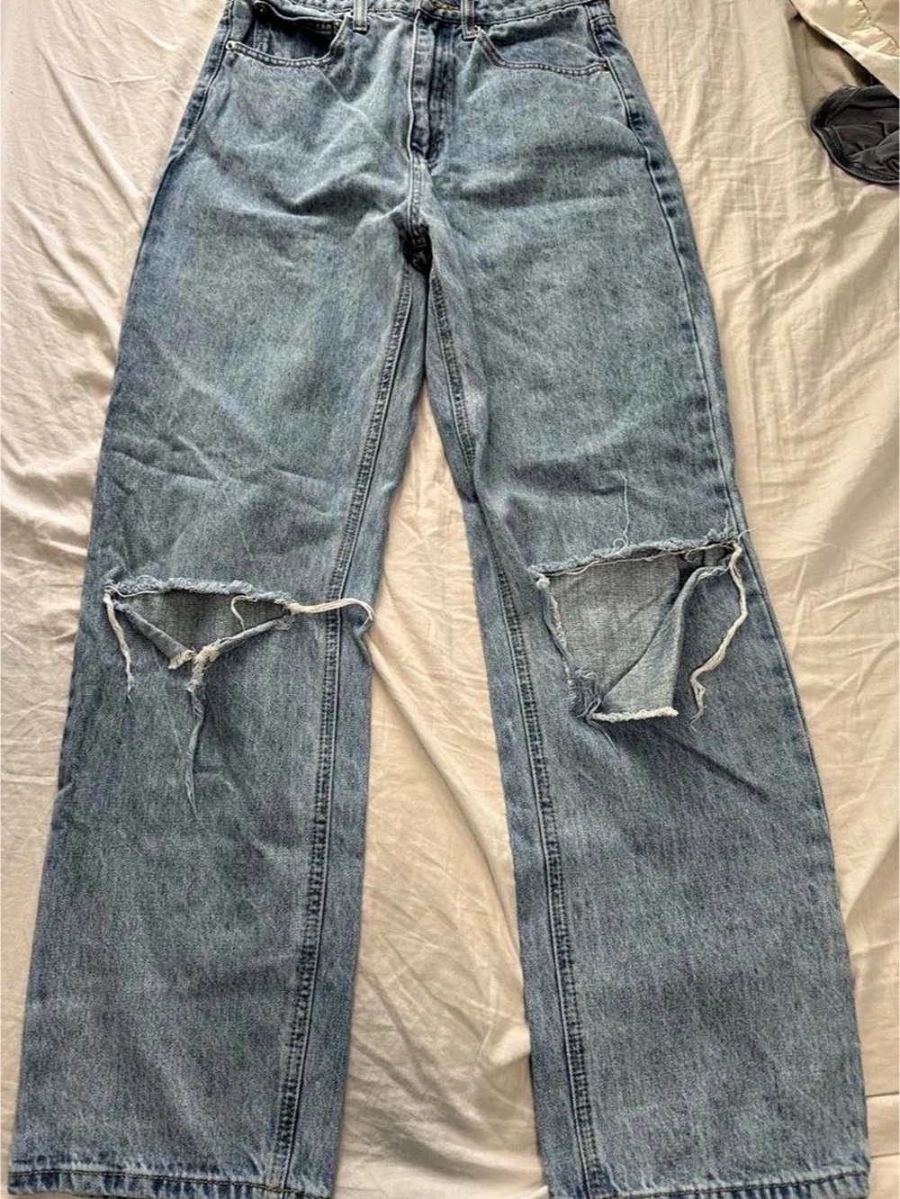 Princess Polly Distressed Straight Leg Jeans in Blue Size US 6